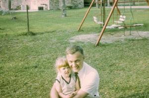 Photo of Lawrence Dausin